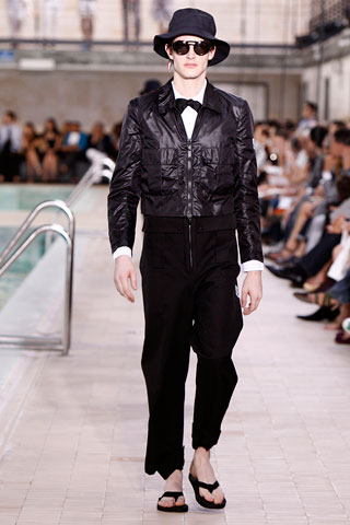 Moncler Gamme Bleu / - 2010